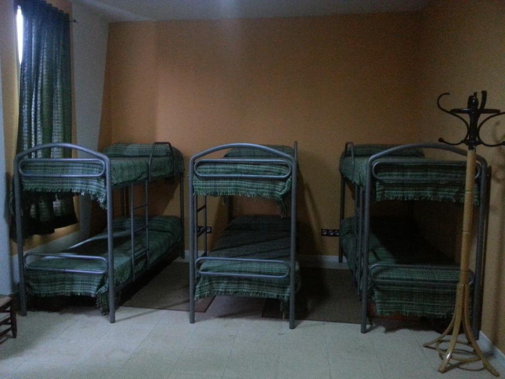 El Refugio Del Dragon Hostel Arcones ภายนอก รูปภาพ